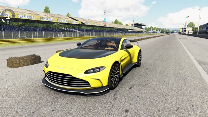 Aston Martin V12 Vantage